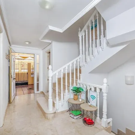 Holiday home Family Holiday In Malaga 350m To Beach Rdr376 *